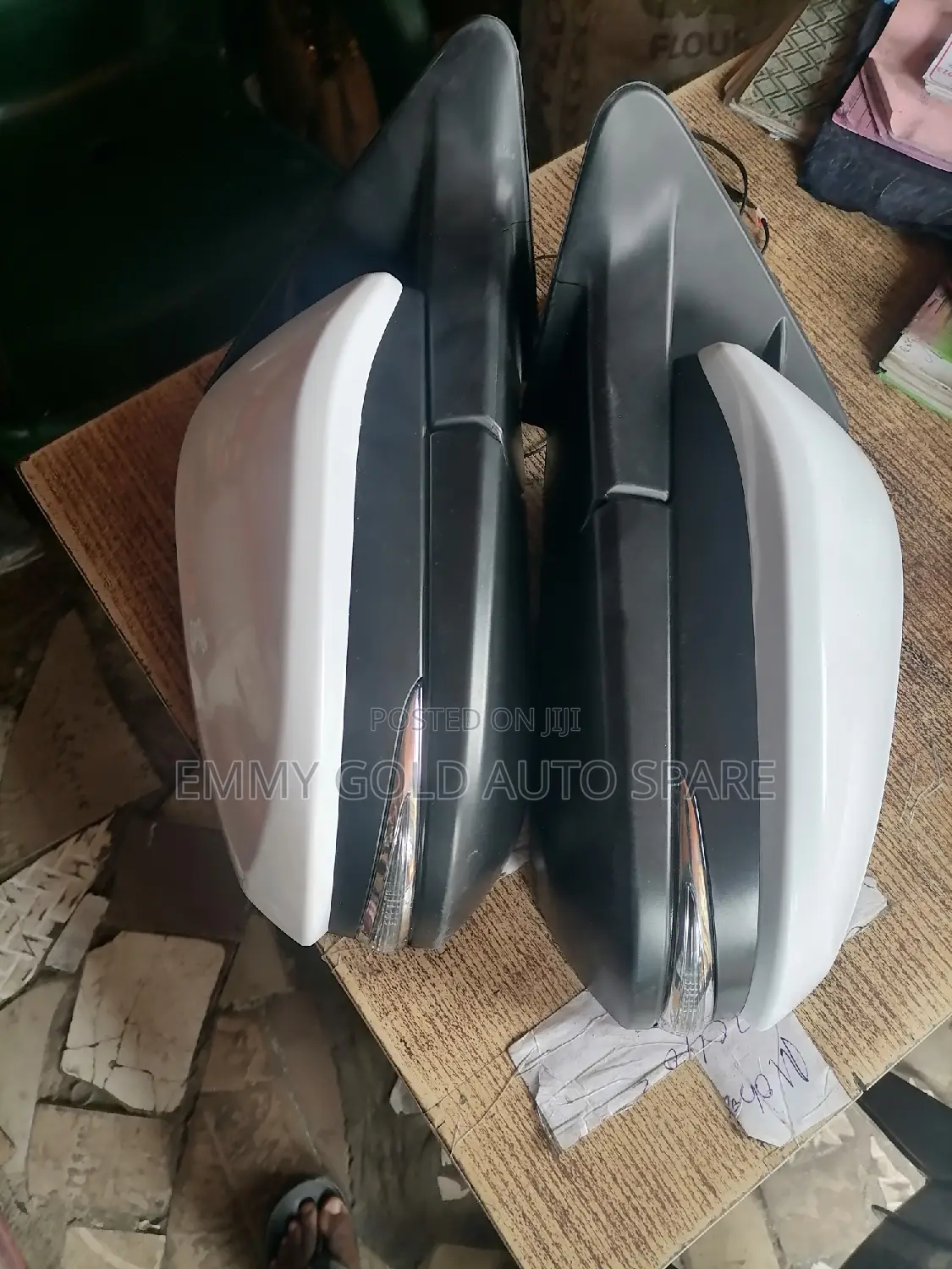 Side Mirror High Lander 017 Available