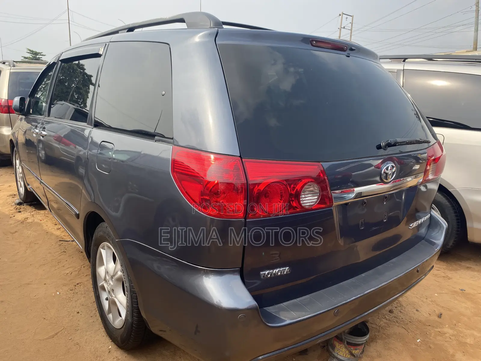 Toyota Sienna 2006 Gray