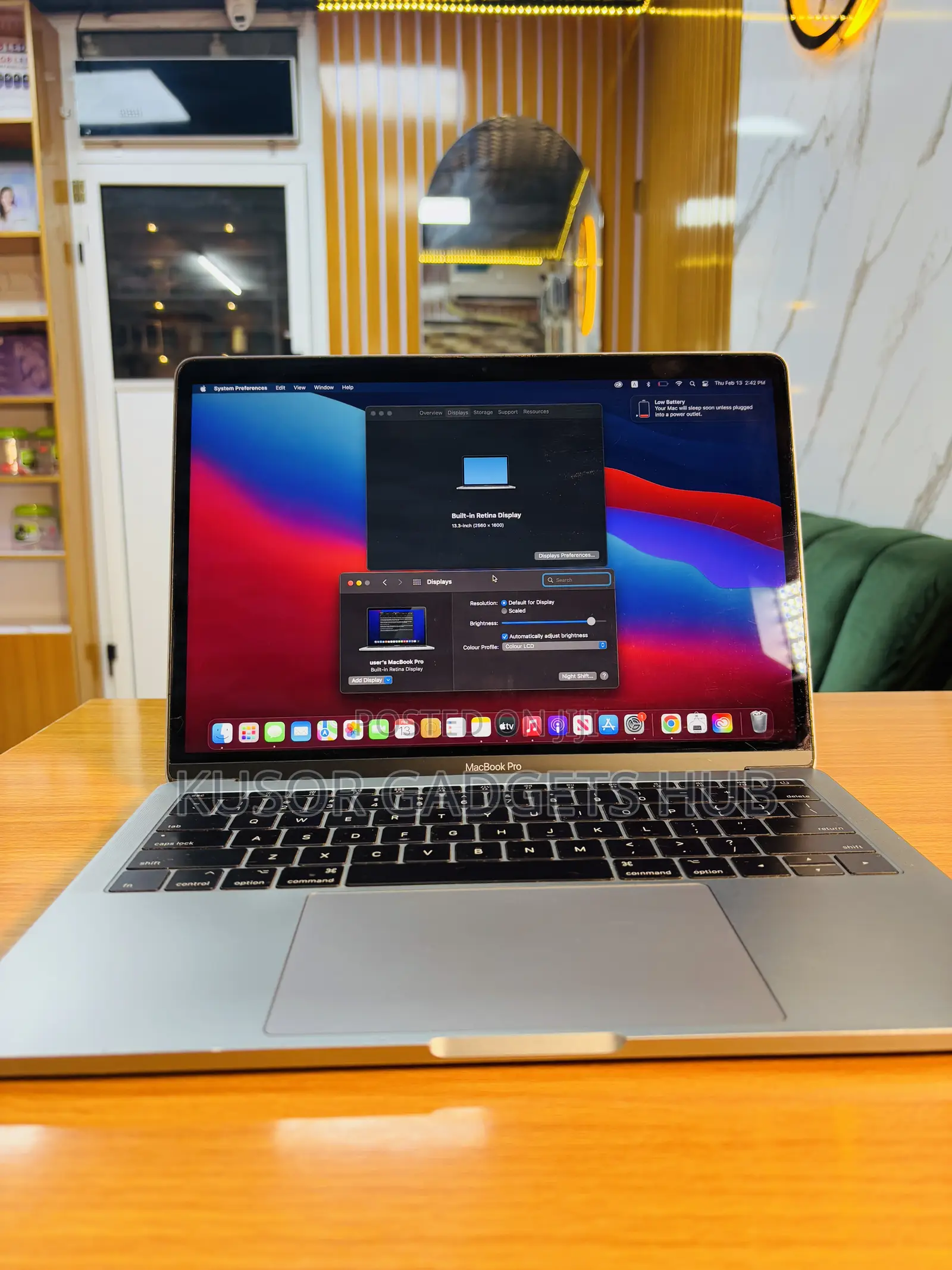 Laptop Apple MacBook Pro 2017 8GB Intel Core I5 HDD+SSD 512GB