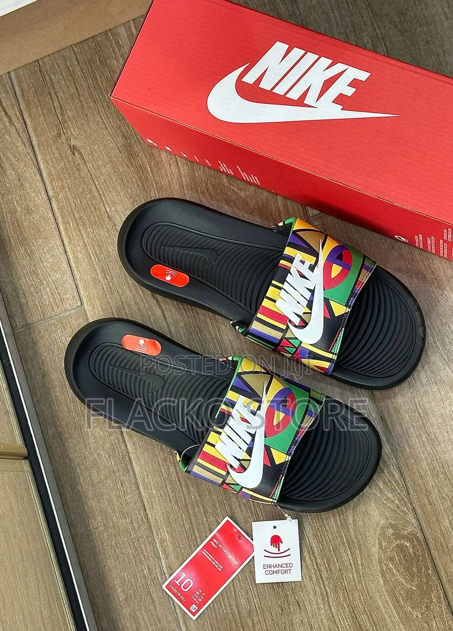 Original Nike Victori One Graphics Slides