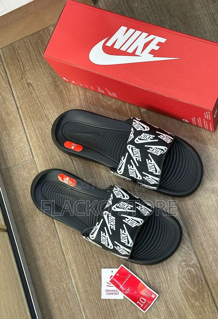 Original Nike Victori One Graphics Slides