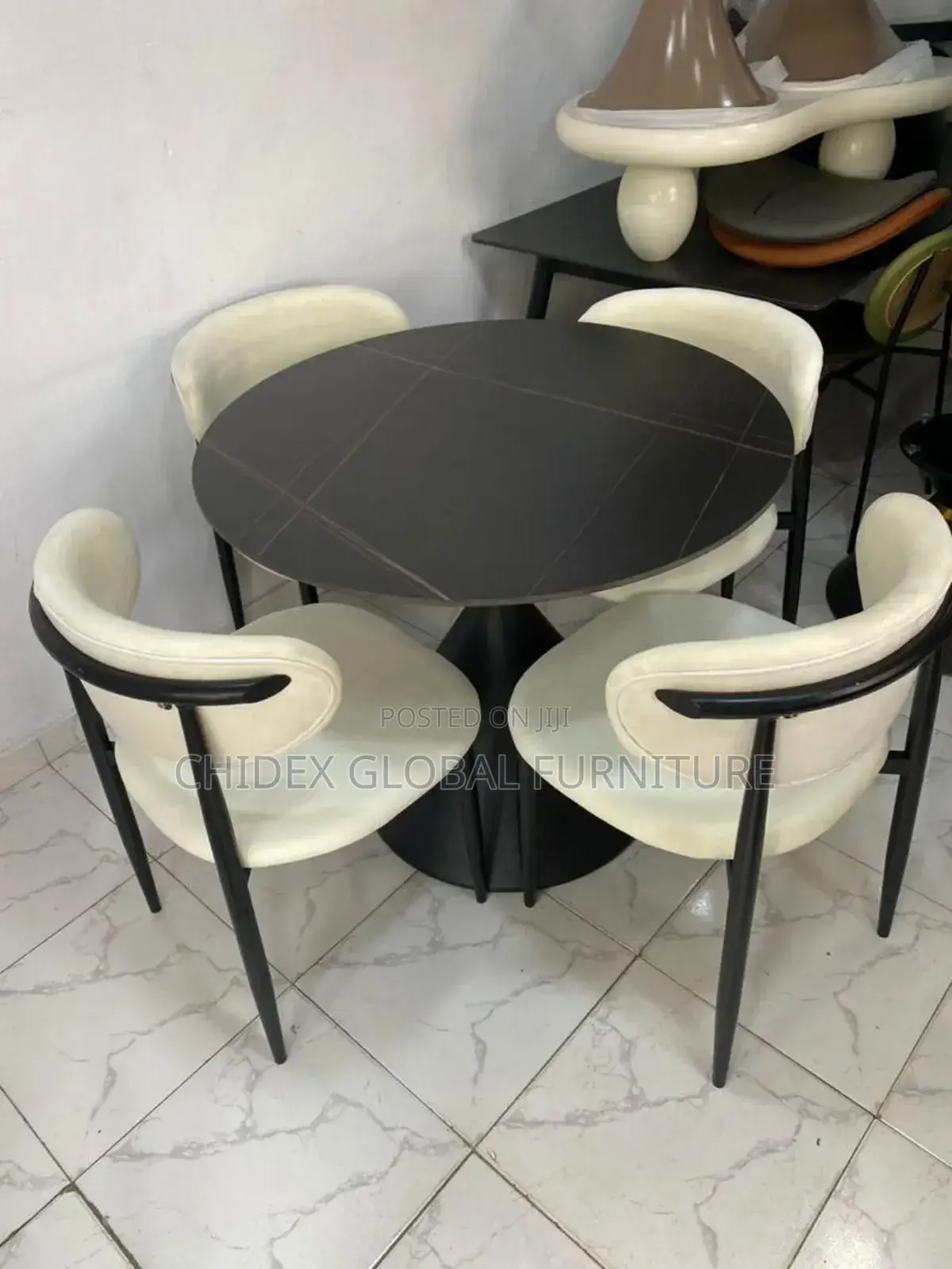 Set Simple Round Dining Table With Chairs