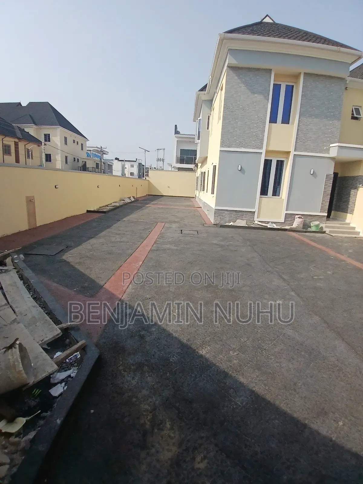 4bdrm Duplex in Metro Homes Estate, Ajah for sale
