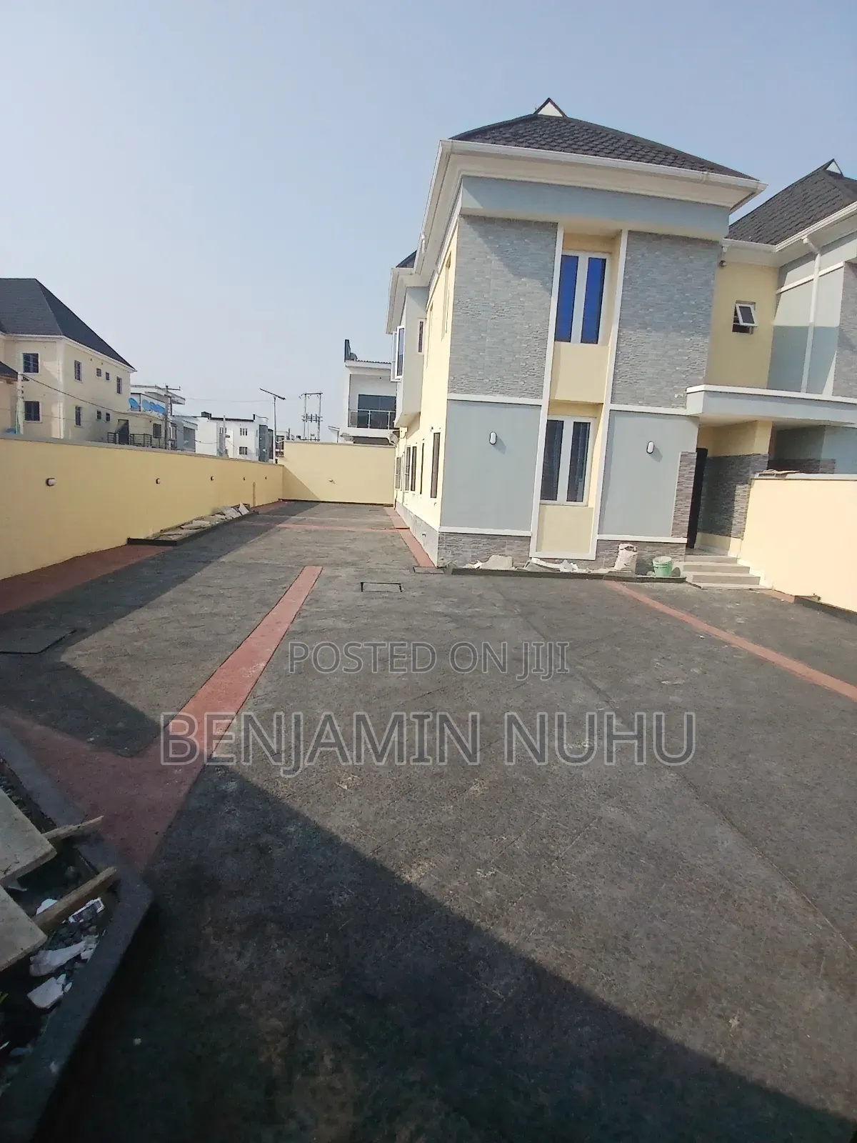 4bdrm Duplex in Metro Homes Estate, Ajah for sale