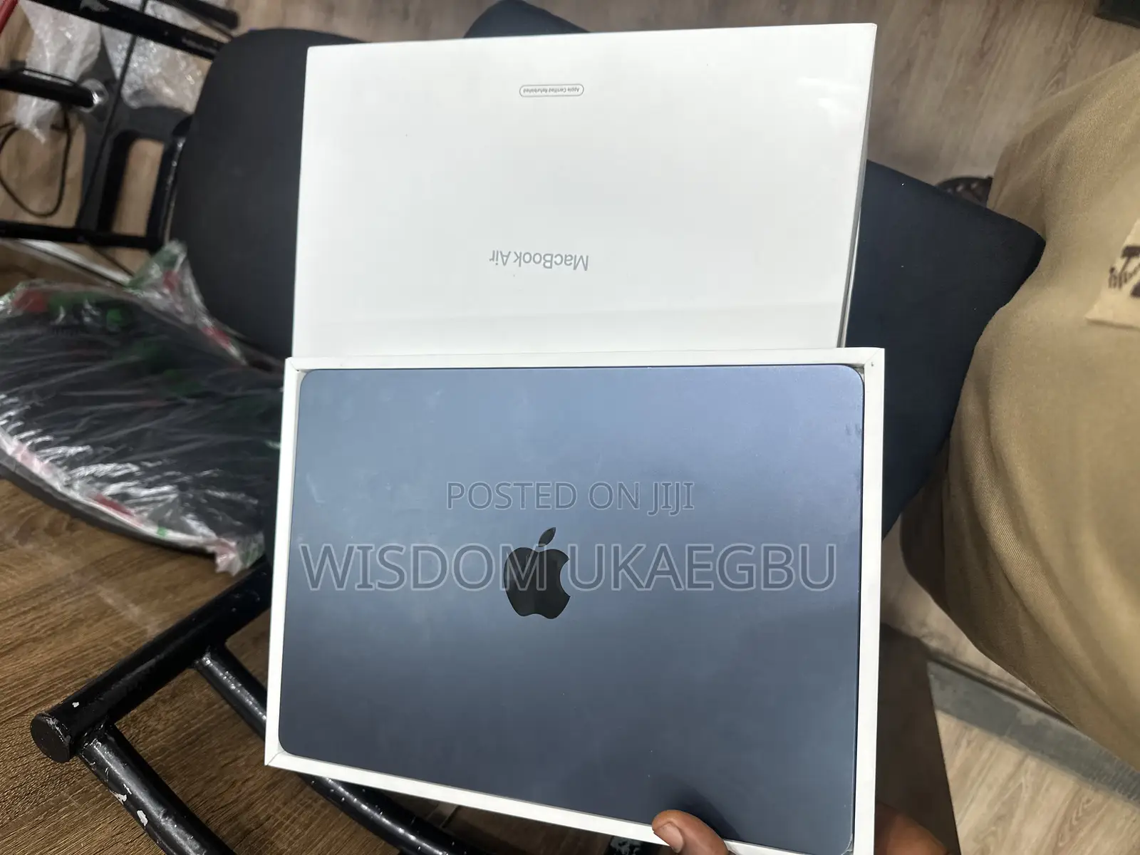 Laptop Apple MacBook Air 2022 M2 8GB Apple M2 SSD 512GB