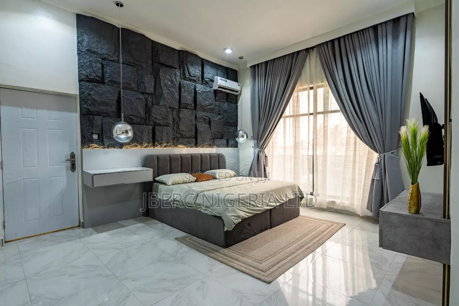 Short Let Apartment