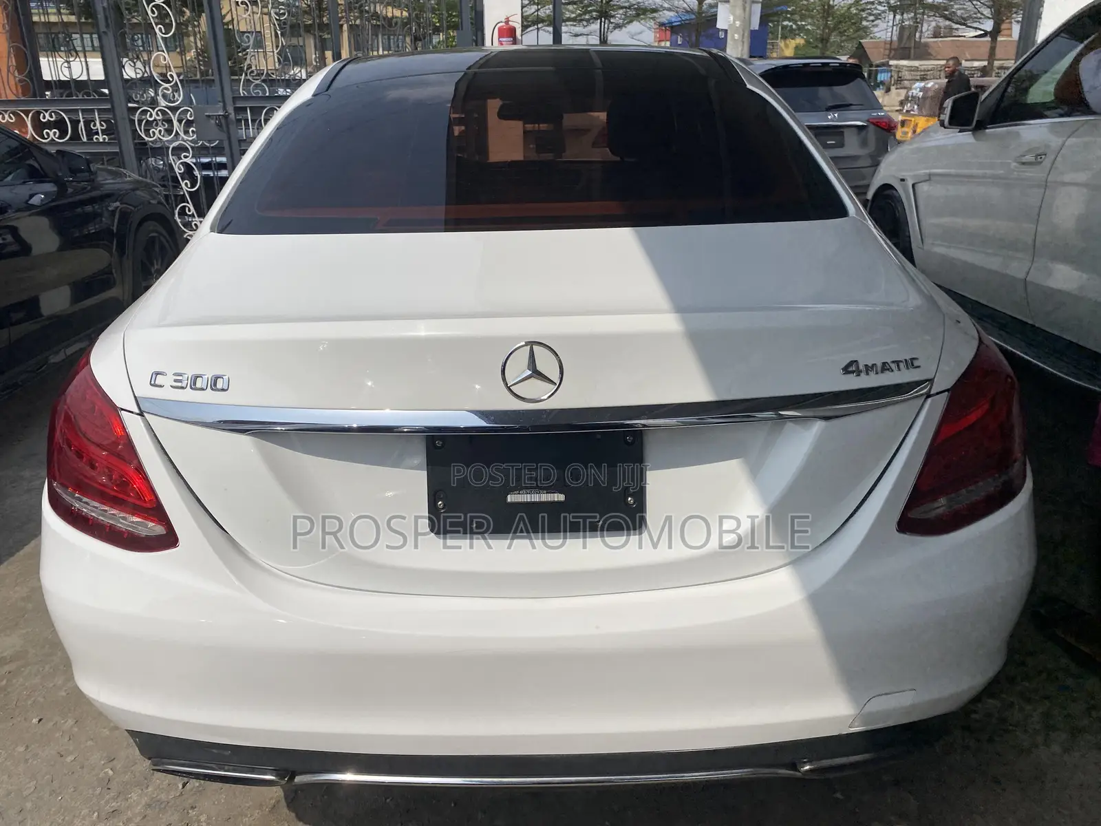 Mercedes-Benz C300 Sport 4dr AWD 4Matic Sedan (2.0L 4cyl 7A) 2015 White
