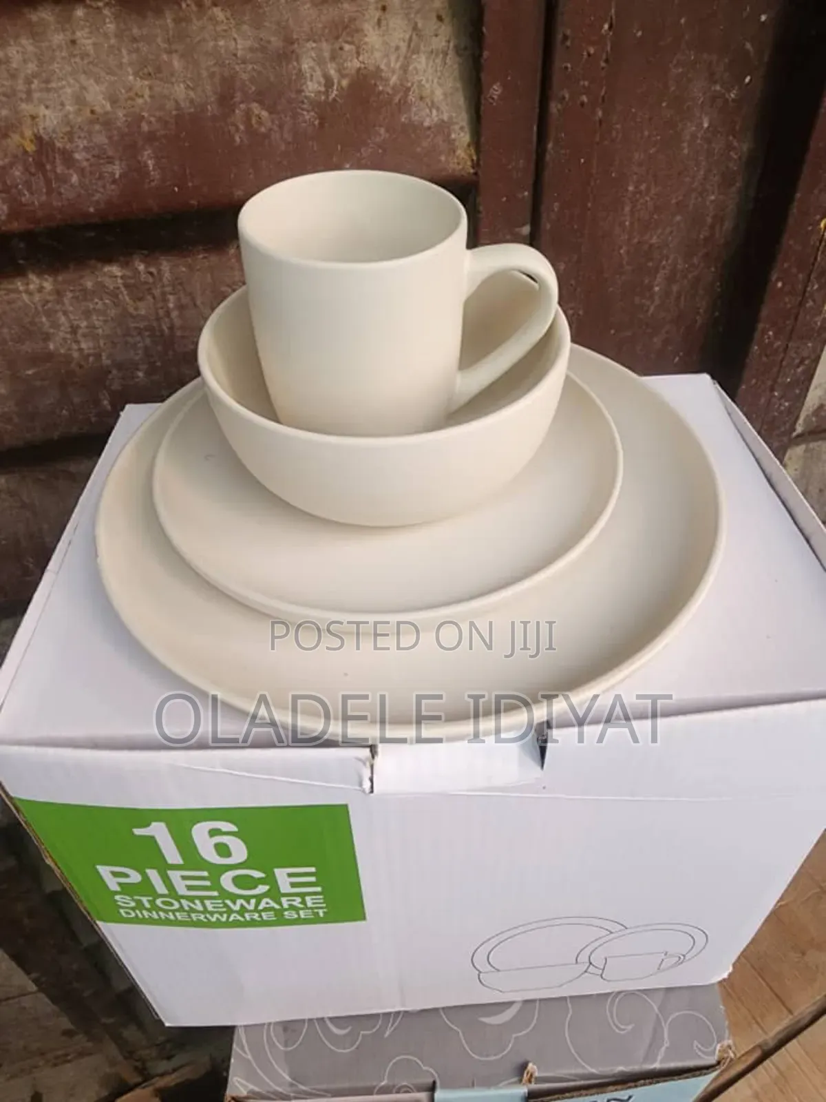16 Pieces Dinner Set