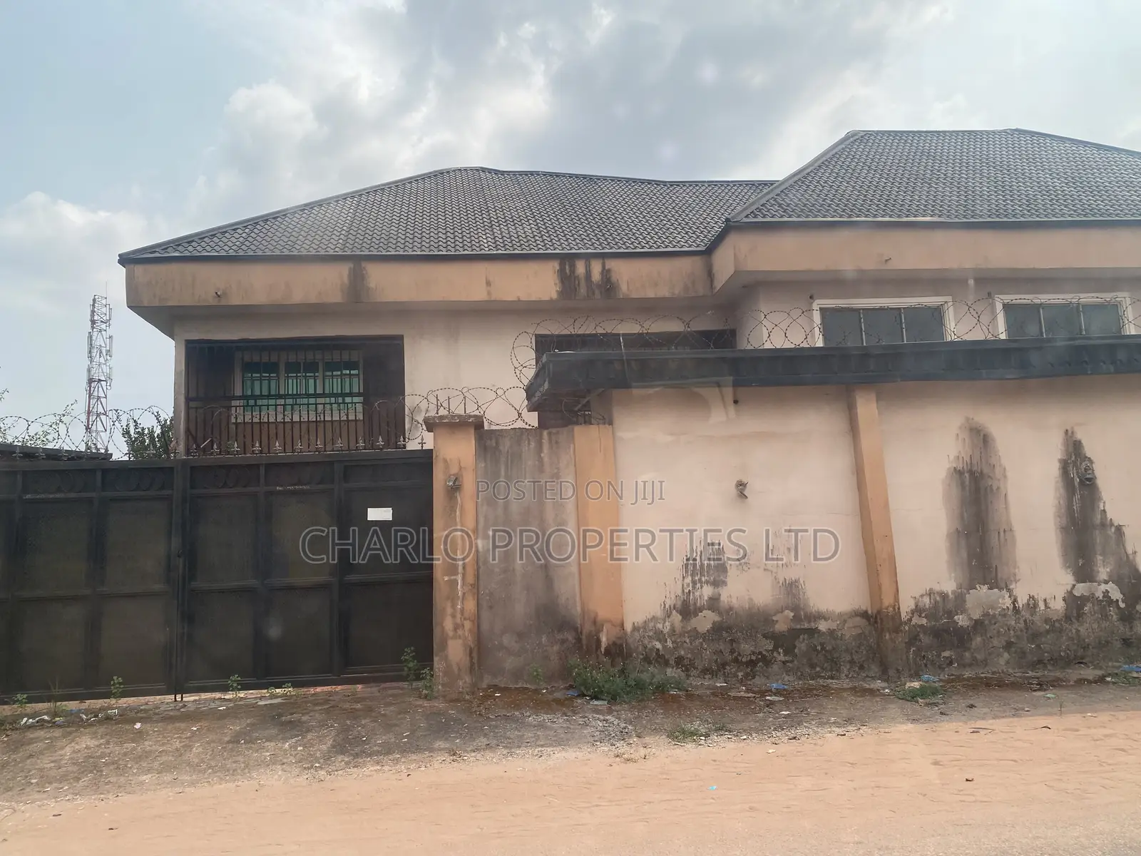 Furnished 11bdrm Duplex in Benin City for sale