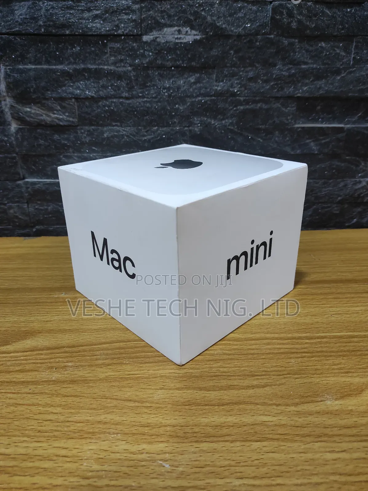 New Desktop Computer Apple Mac Mini M4 16GB Apple M4 SSD 256GB