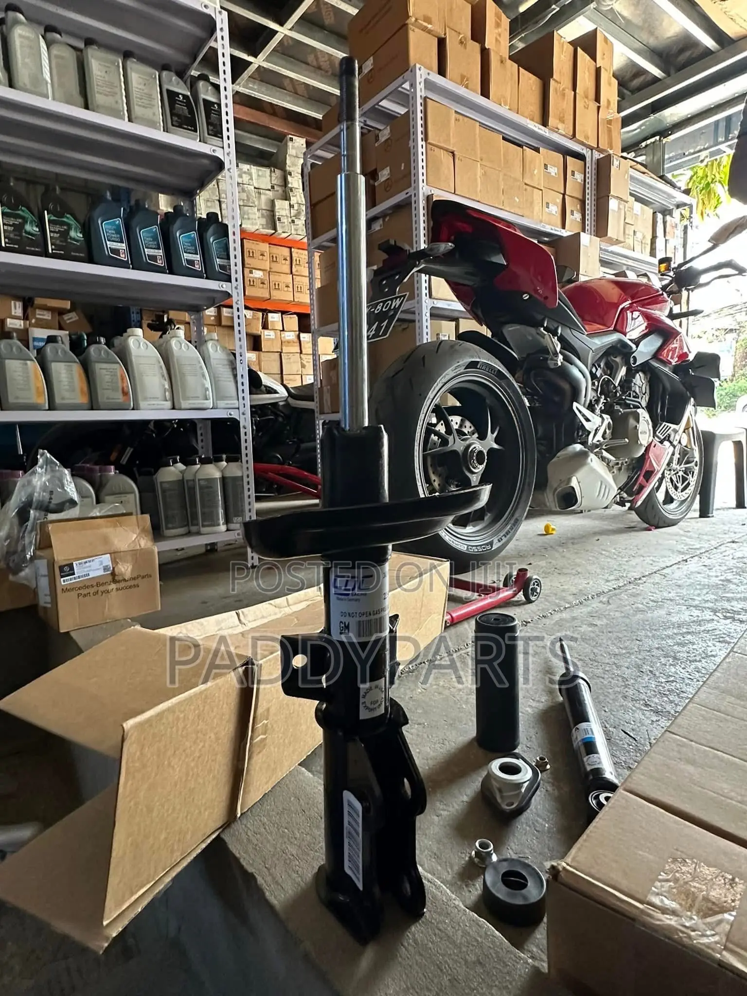 Cadillac SRX Shock Absorber (Non Eletric)