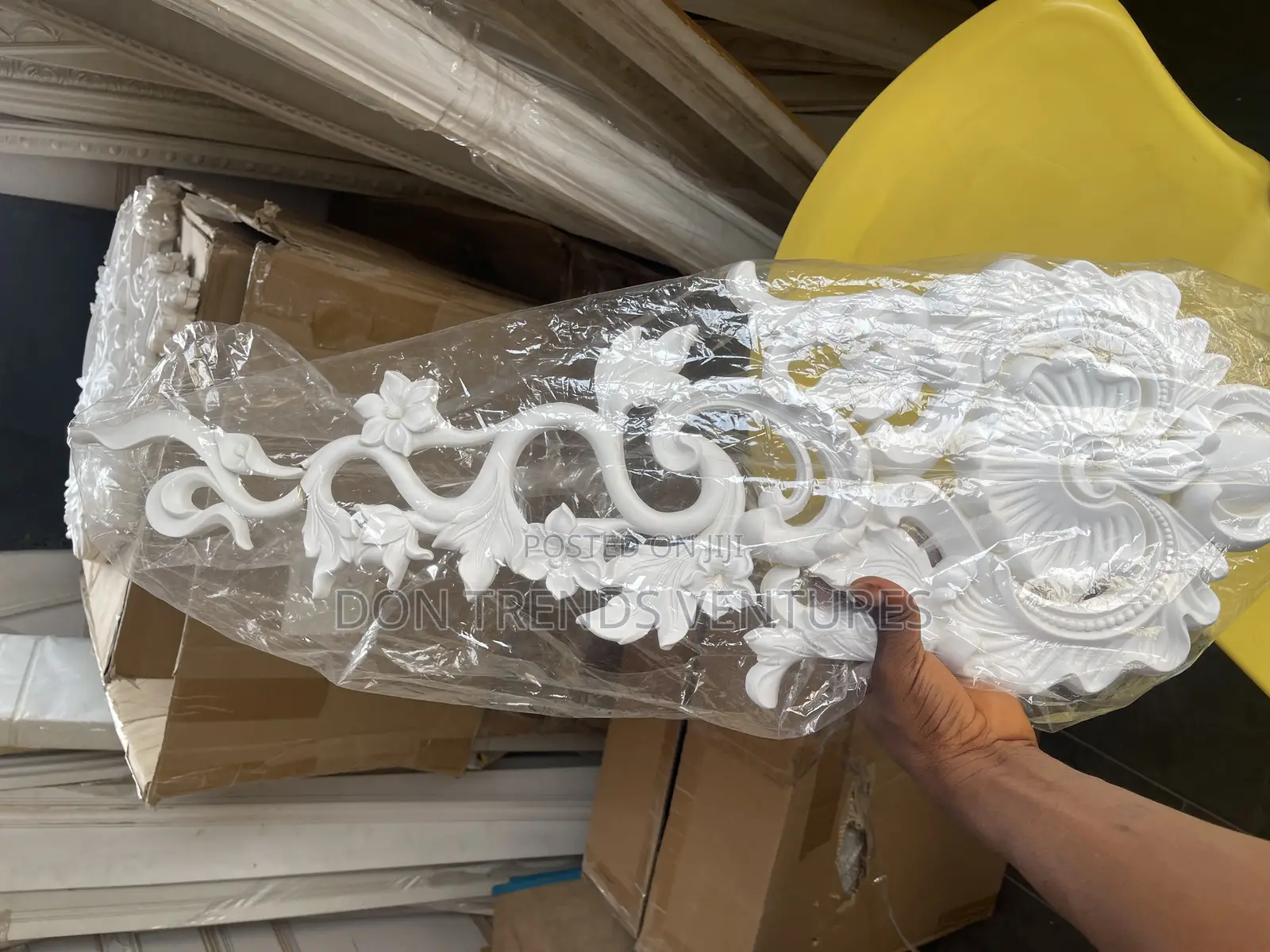 Polyurethane Ornament Flower