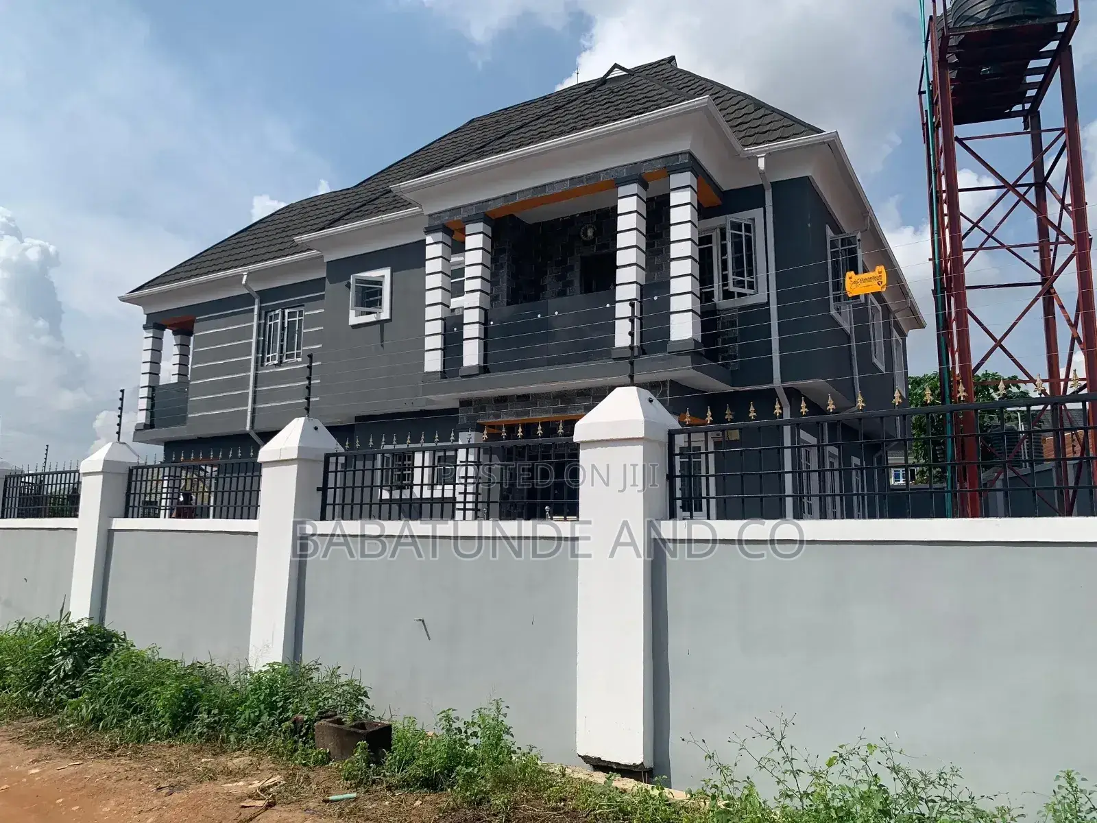 3bdrm Duplex in Akoto Estate, Akala for sale