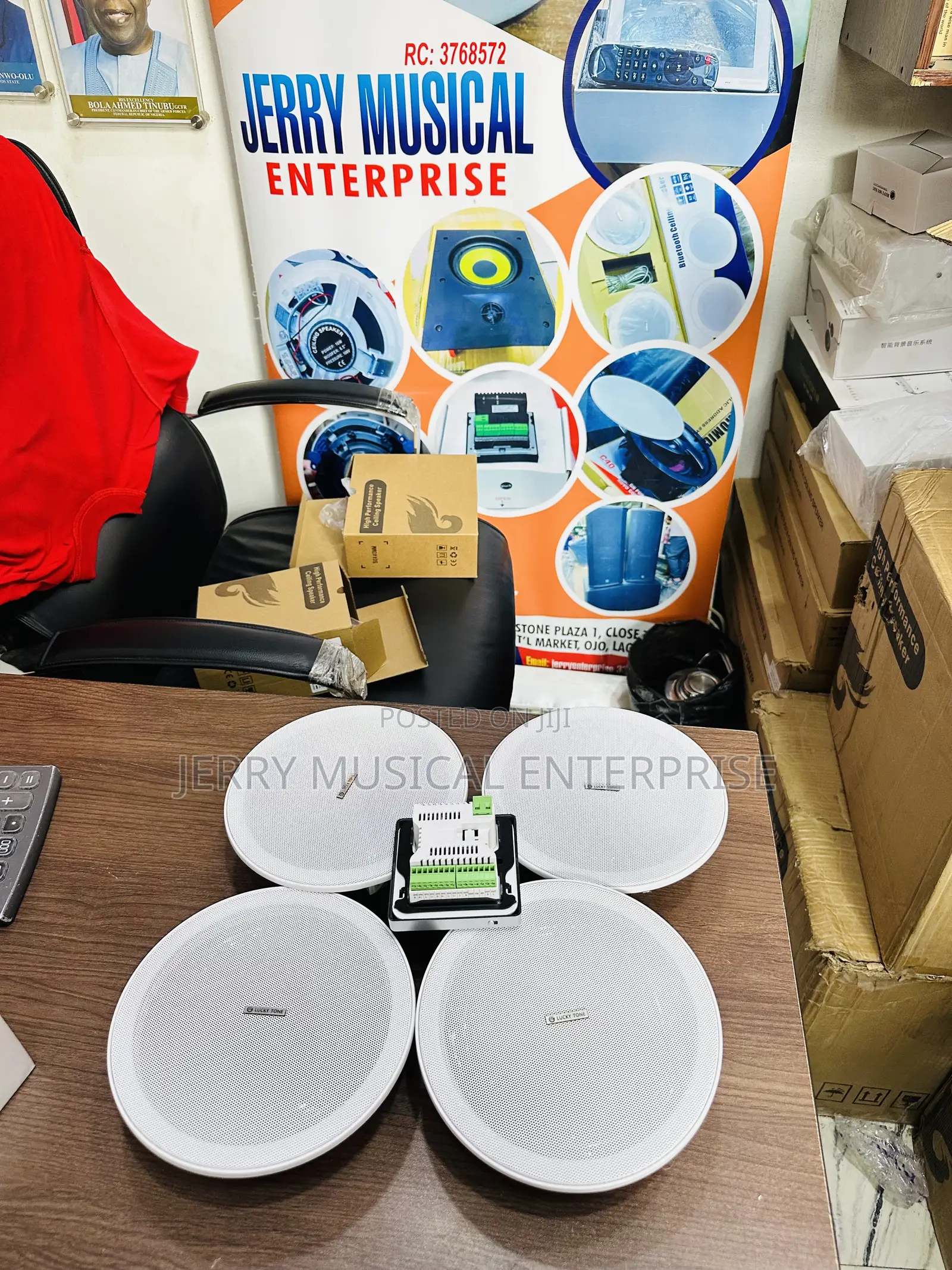4in1 Speakers With In Wall Amplifier