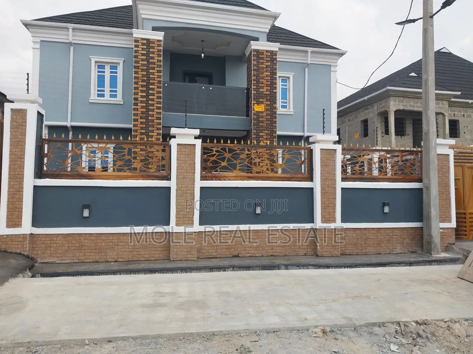 3bdrm Duplex in Gowon, Egbeda / Egbeda for sale