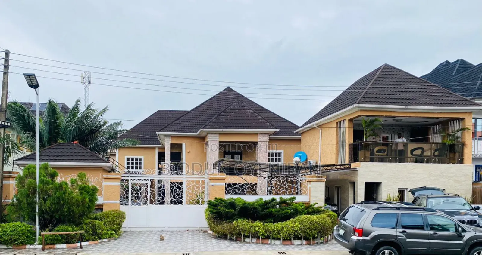 Furnished 6bdrm Duplex in Apple Junction for sale