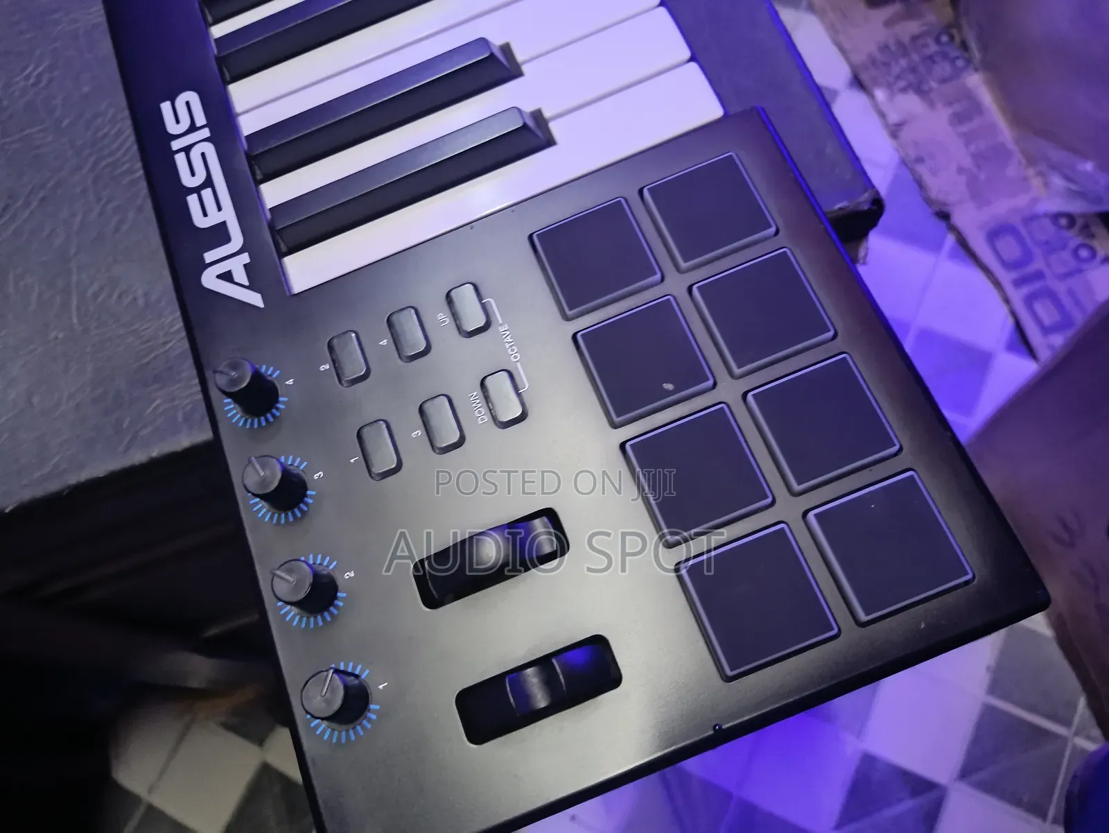 ALESIS V49 USB Midi Keyboard Controller