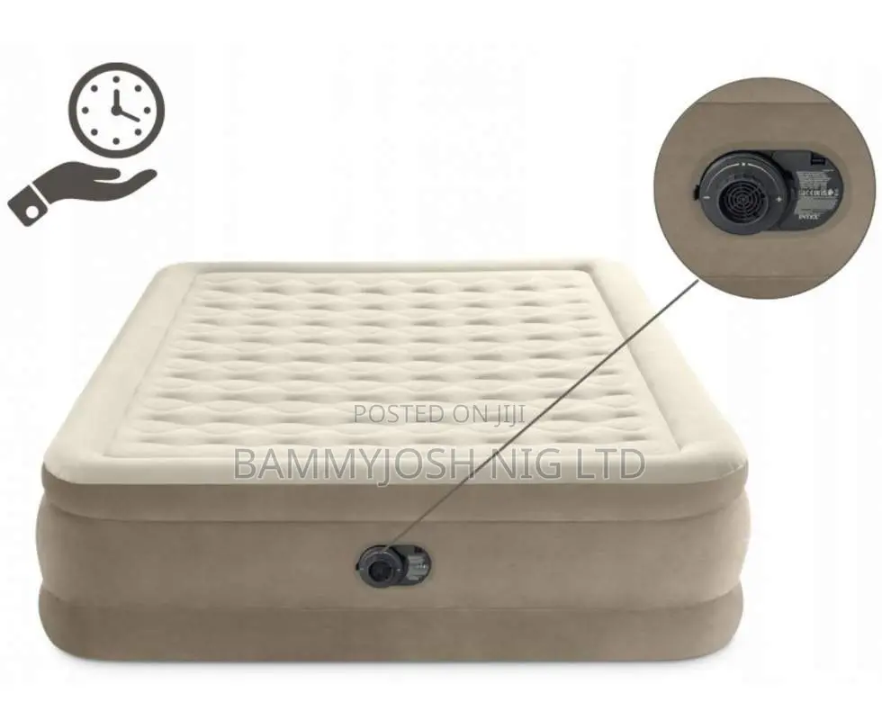 Queen Size Ultra Plush Air Mattress With Bag and Pump