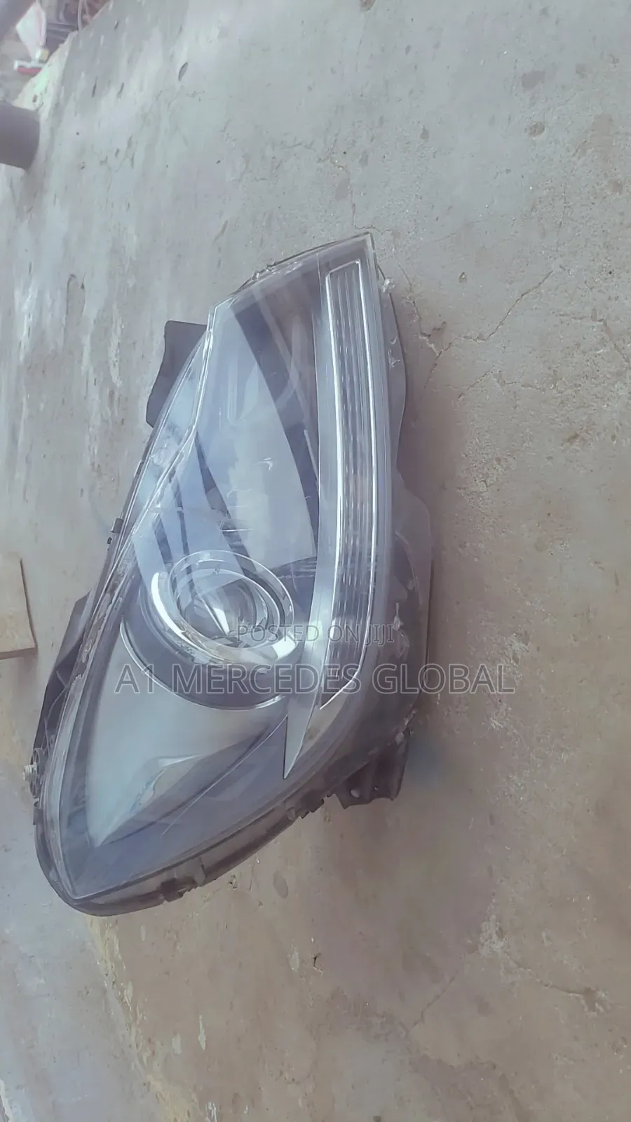 Mercedes-benz C300 W204 Headlight 2013