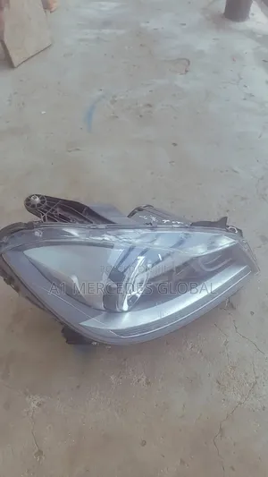 Mercedes-benz C300 W204 Headlight 2013
