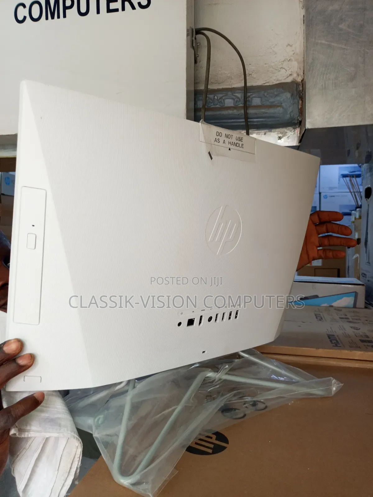 New Desktop Computer HP 200 G4 All-in-One 8GB Intel Core I5 HDD 1T