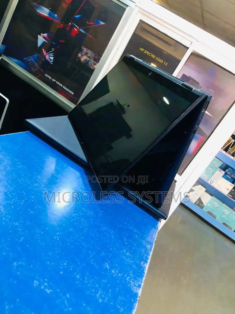 Laptop HP Dragonfly Folio 8GB Intel Core I5 SSD 256GB