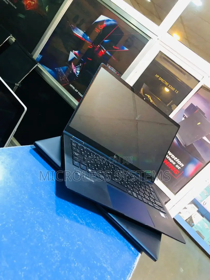 Laptop HP Dragonfly Folio 8GB Intel Core I5 SSD 256GB