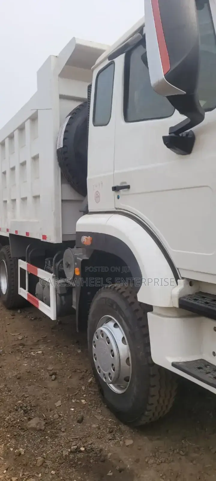Foreign Used Covid 19 371 Howo Tipper Dump Truck