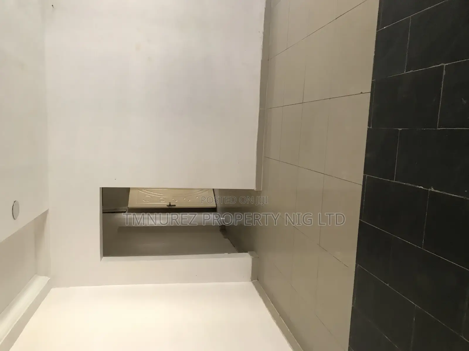 2bdrm Apartment in Ikate Lekki for rent