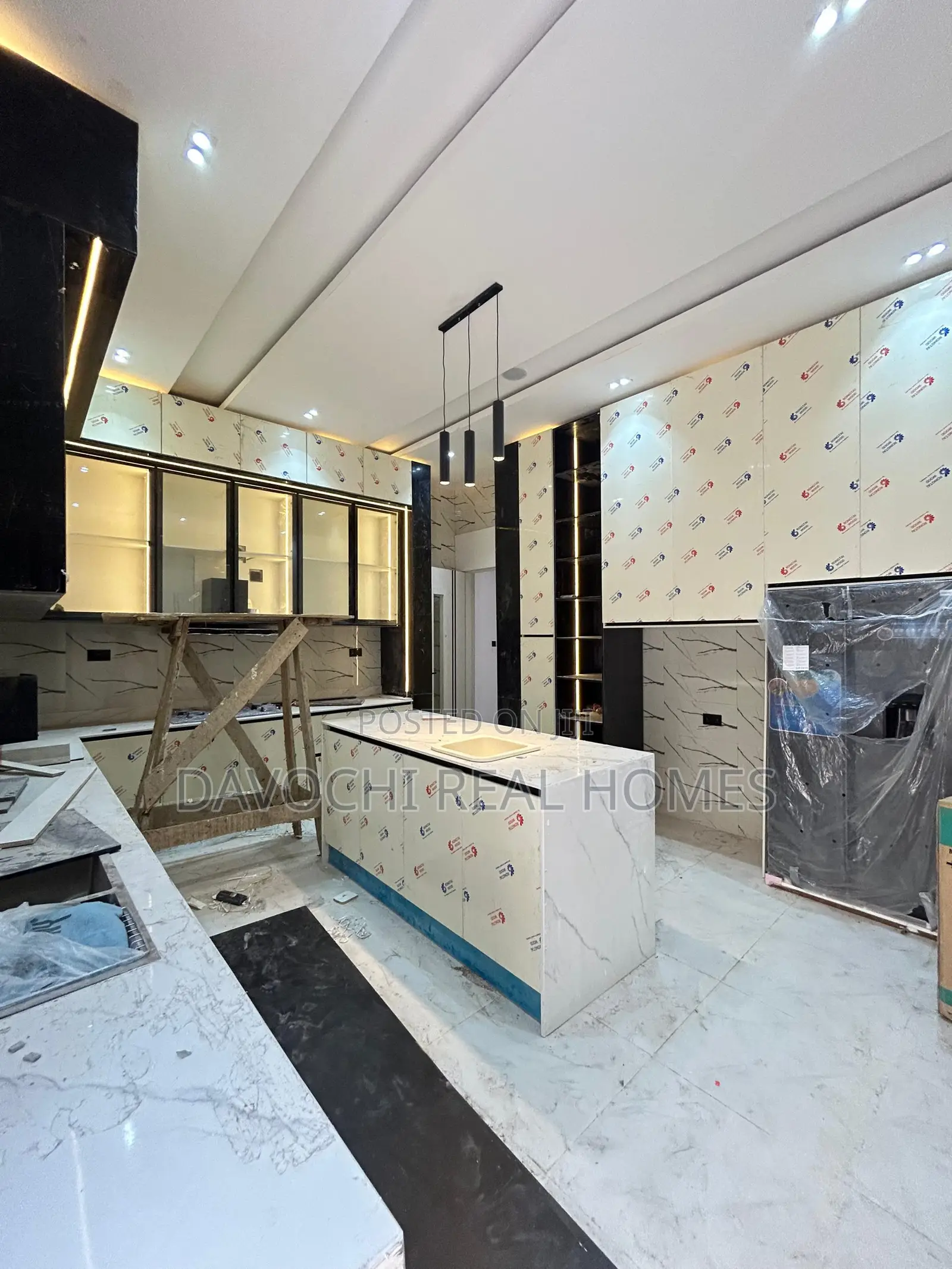 Furnished 5bdrm Duplex in Idado, Lekki Phase1 for sale