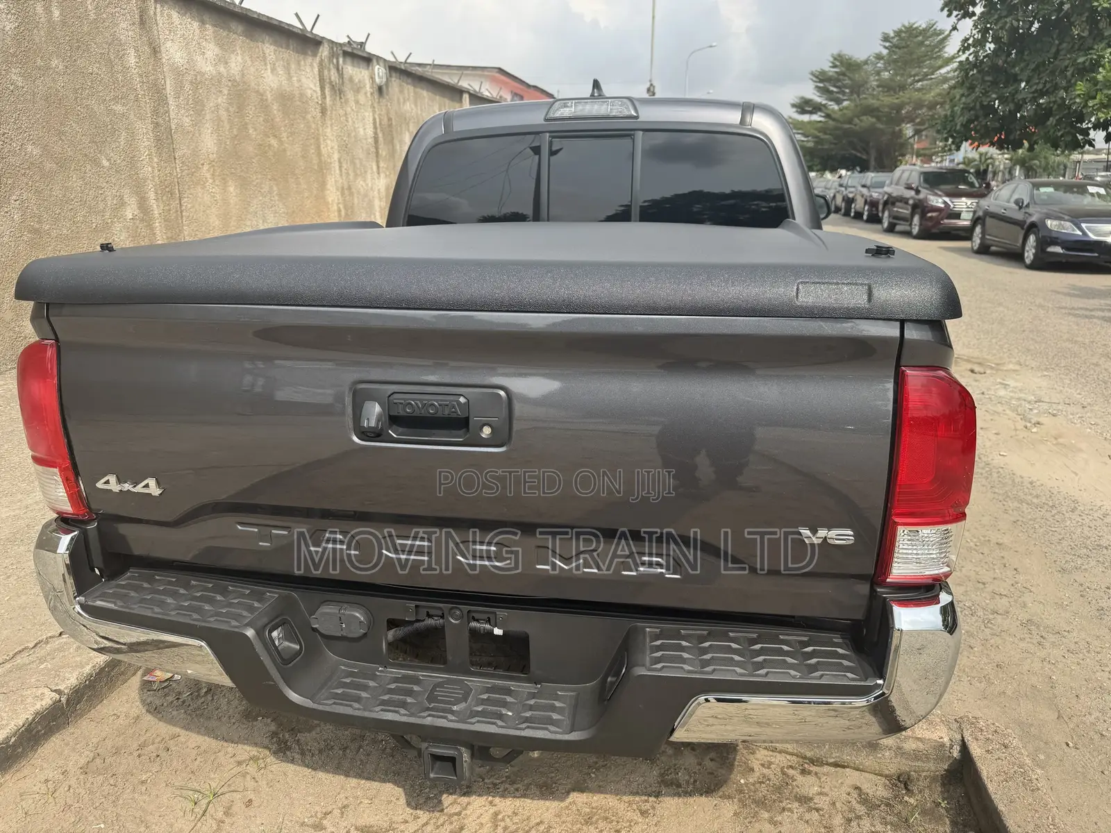 Toyota Tacoma 4dr Double Cab 2016 Gray