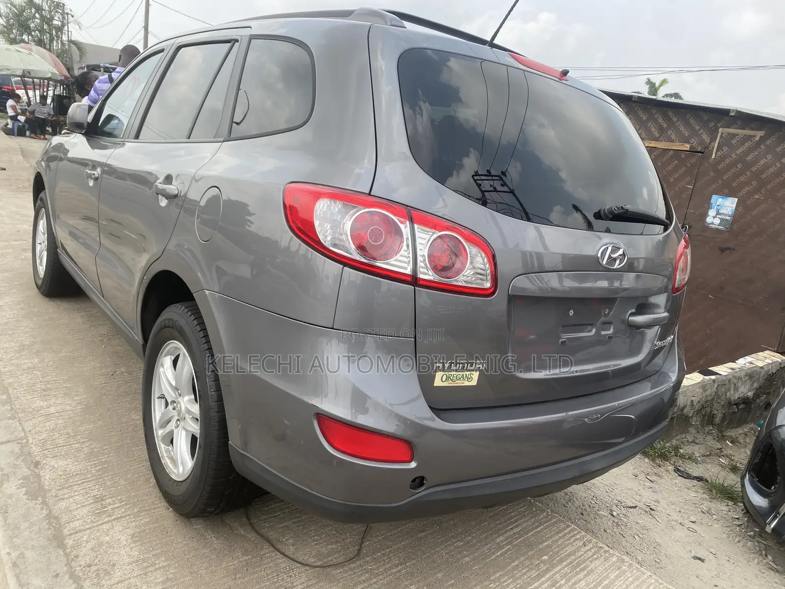 Hyundai Santa Fe 2010 Gray