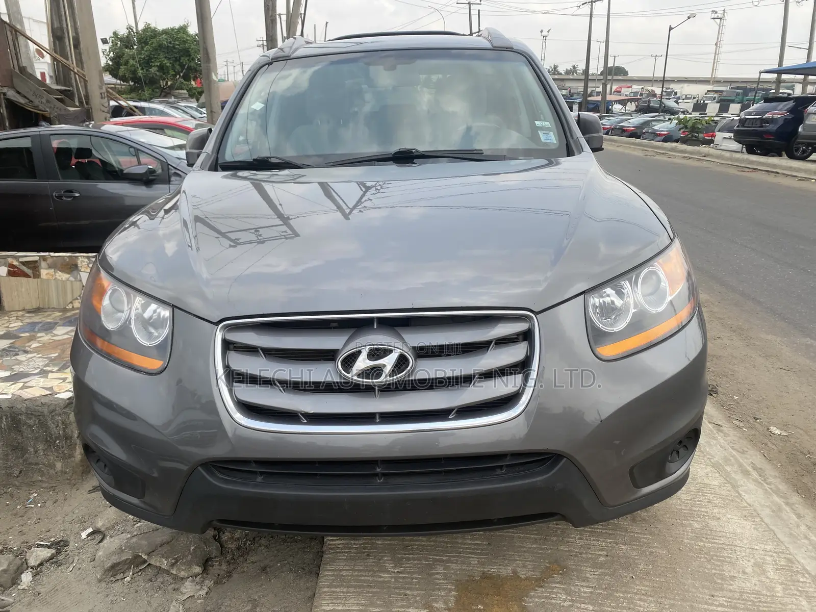 Hyundai Santa Fe 2010 Gray