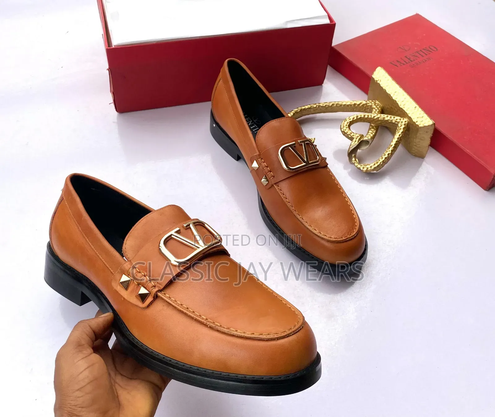 Top Quality Classic Brown VALENTINO AVAILABLE