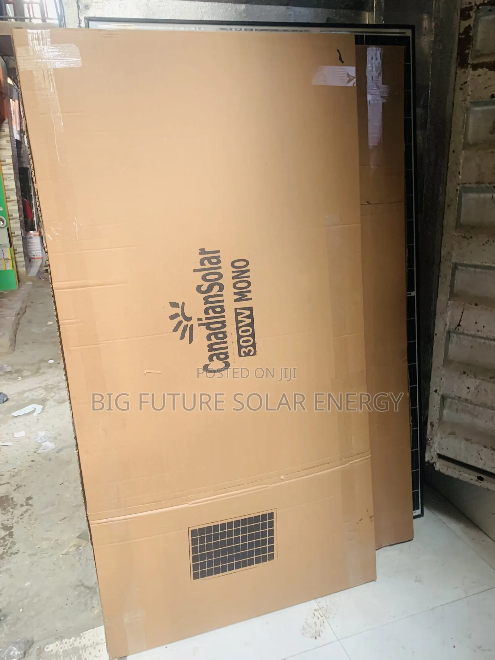 300W Canadian Solar Panel 72C