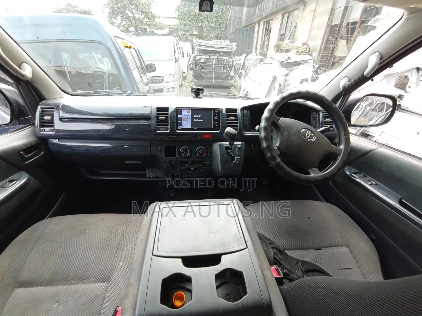 Toyota HiAce 2012 Grey