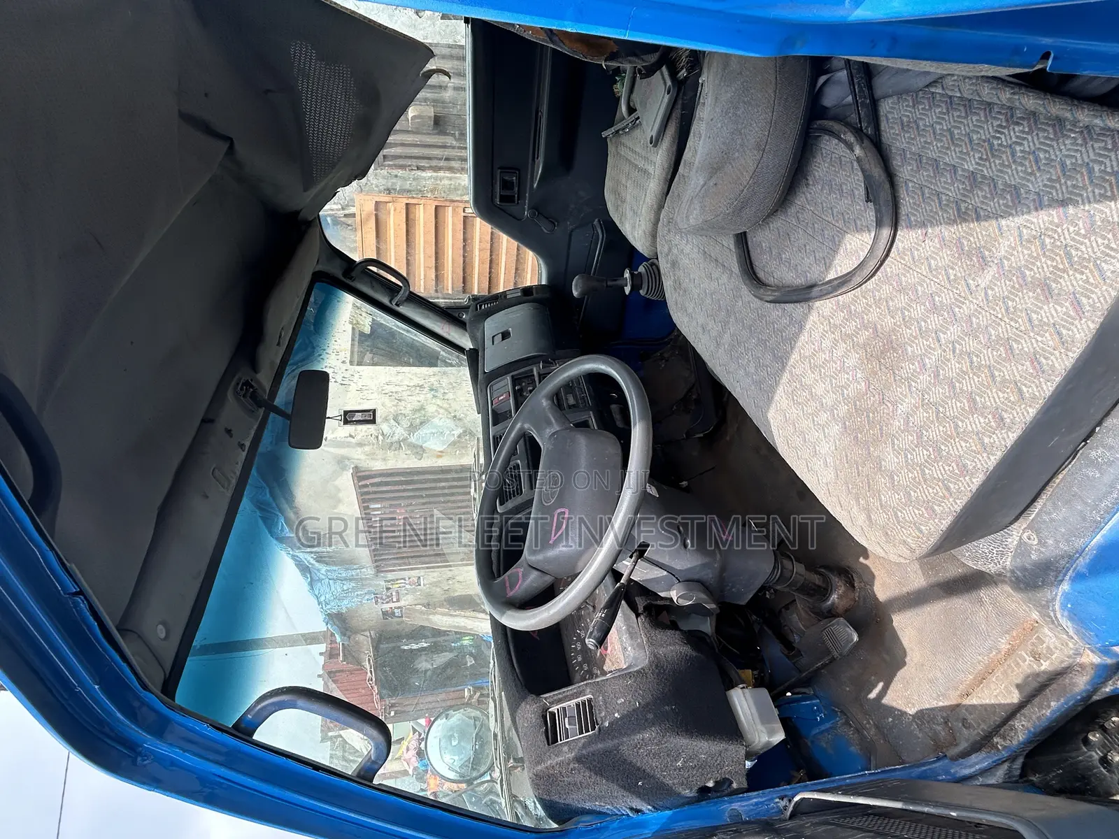 Toyota Dyna Manual 4 Tyres Truck