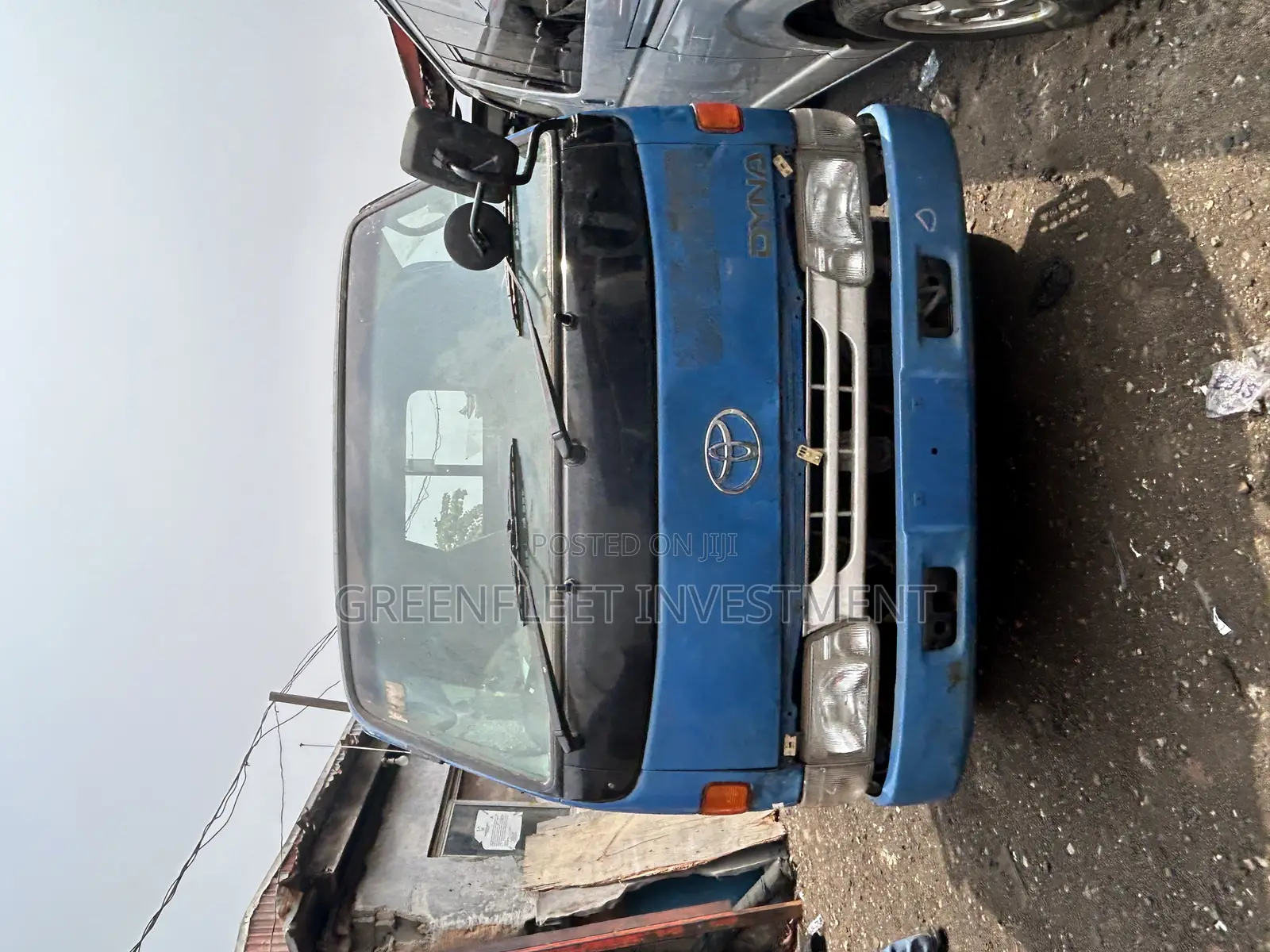 Toyota Dyna Manual 4 Tyres Truck