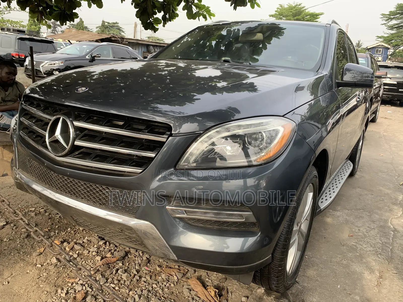 Mercedes-Benz M Class ML350 4MATIC 4dr SUV AWD (3.5L 6cyl 7A) 2014 Gray