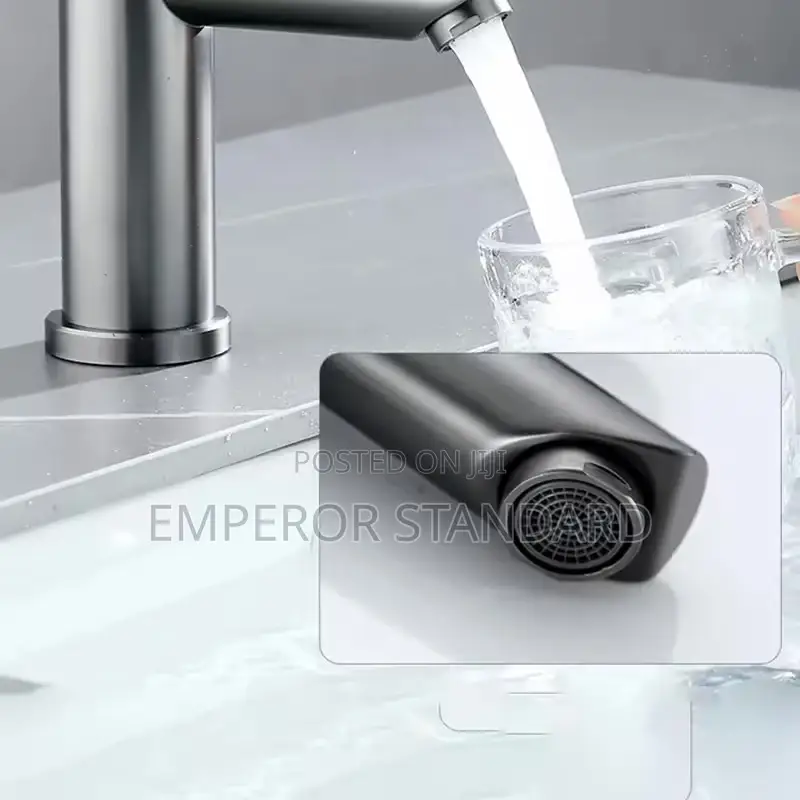 High Quality Brass Basin Faucet Handle Bathroom Hot and Cold