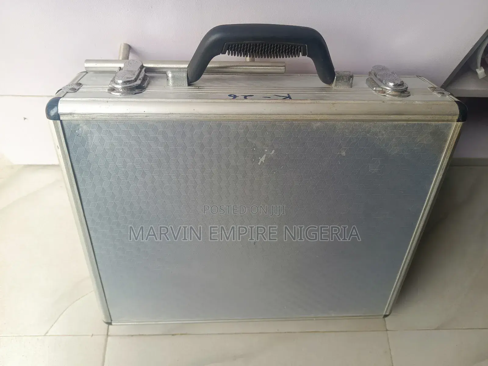 Aluminum Hard Case Heavy Duty Mic Carriage With Foam Insert