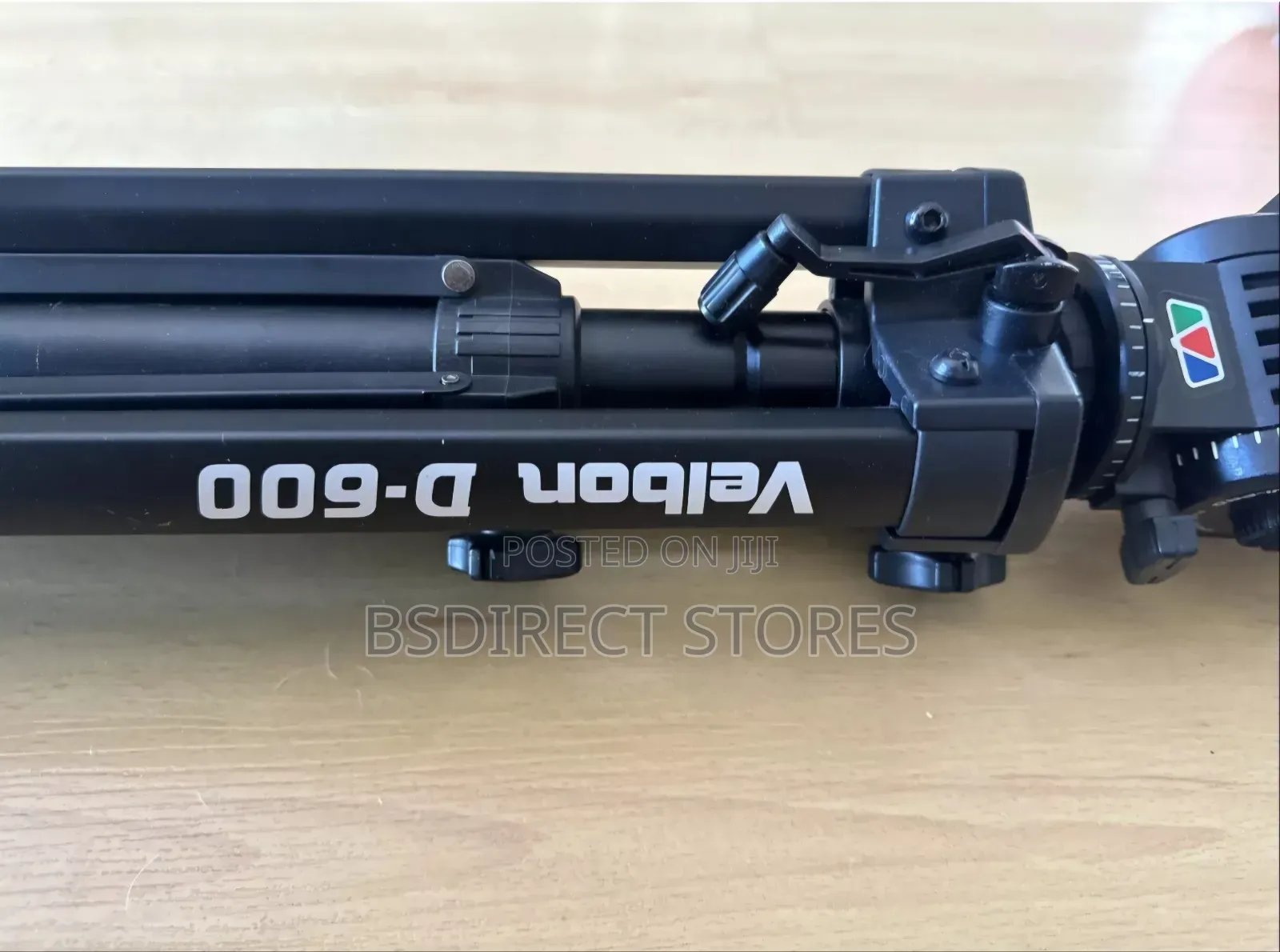 Velbon D-600 Heavy Duty Camera Tripod With Tablet Attachment