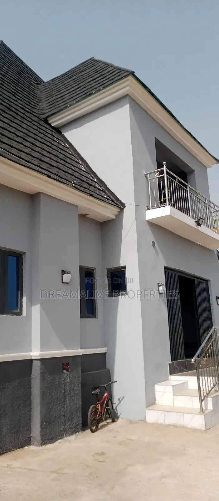 4bdrm Duplex in An Estate, Ushafa for sale