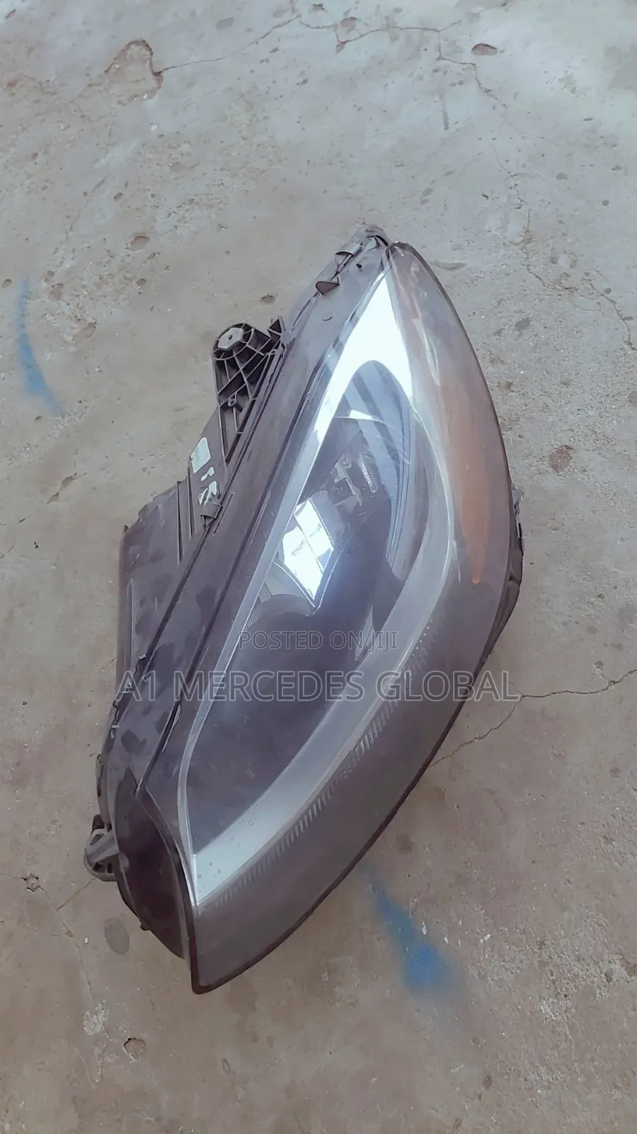 Mercedes-Benz C300 W205 Non Charger Headlight Left