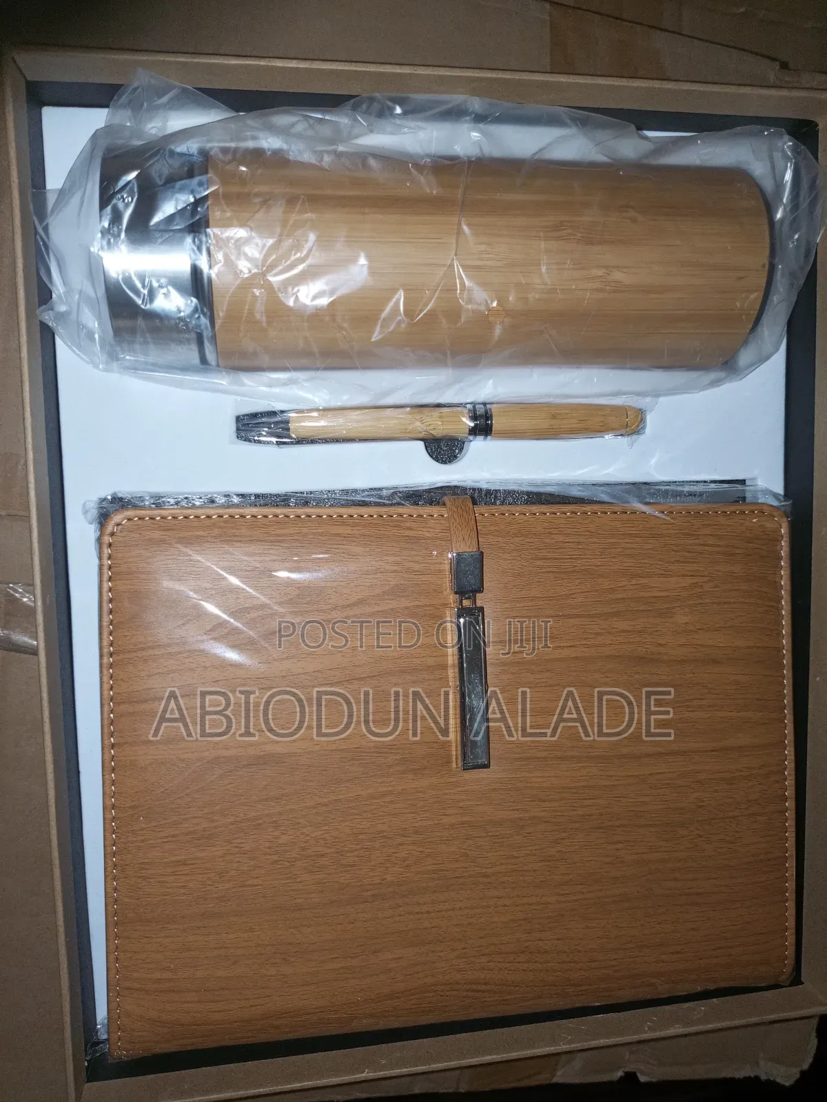 3 in 1 Wooden Corporate