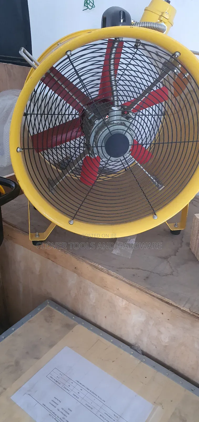 Extractor / Ventilation Fan 12" 18" 24" 220V
