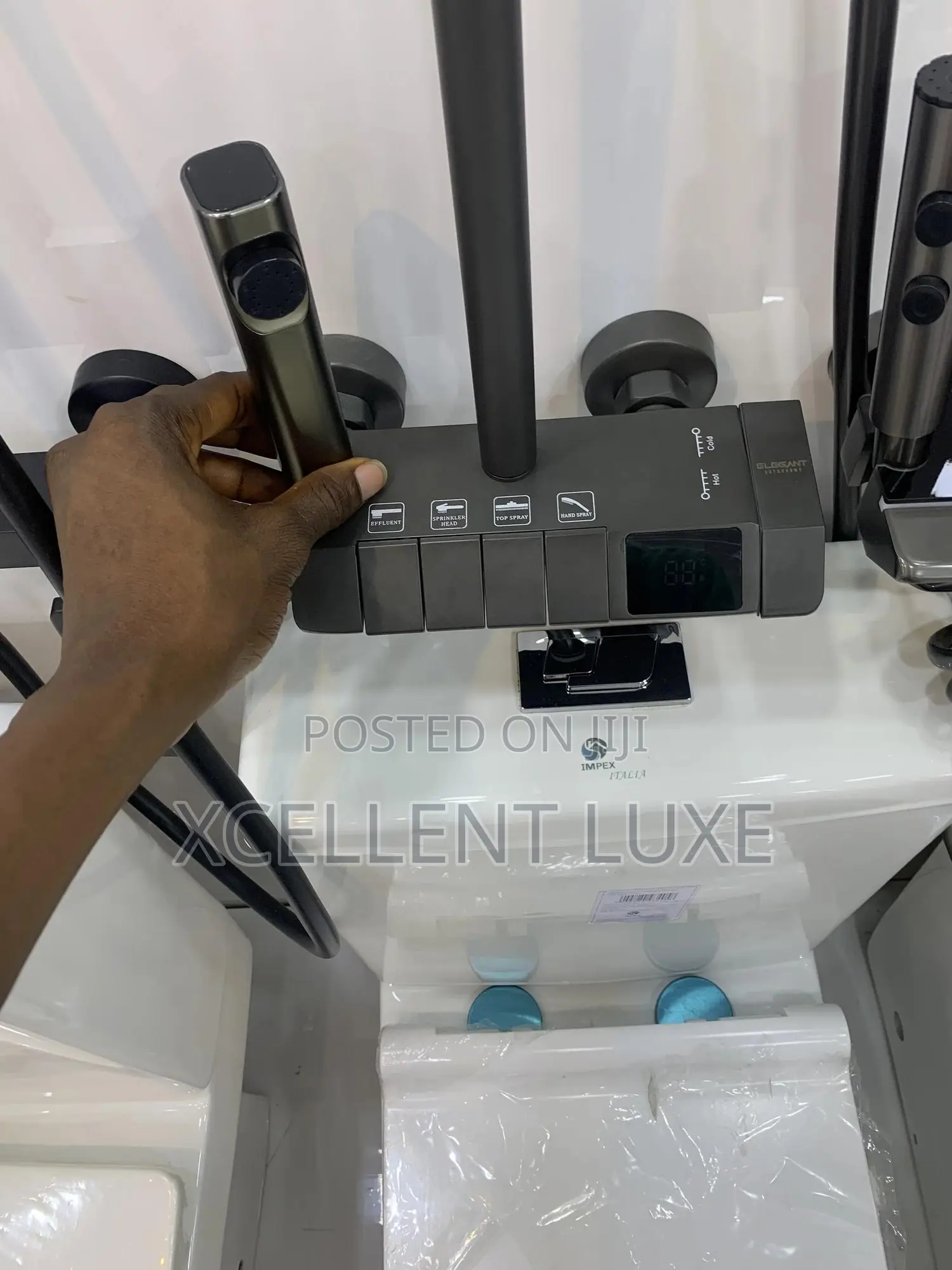 Piano Standing Shower With Digital Display