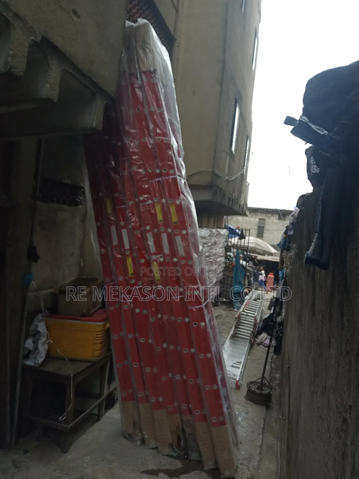 (20x2) 40ft Heavy Duty Industrial Fiberglass Extension Ladder
