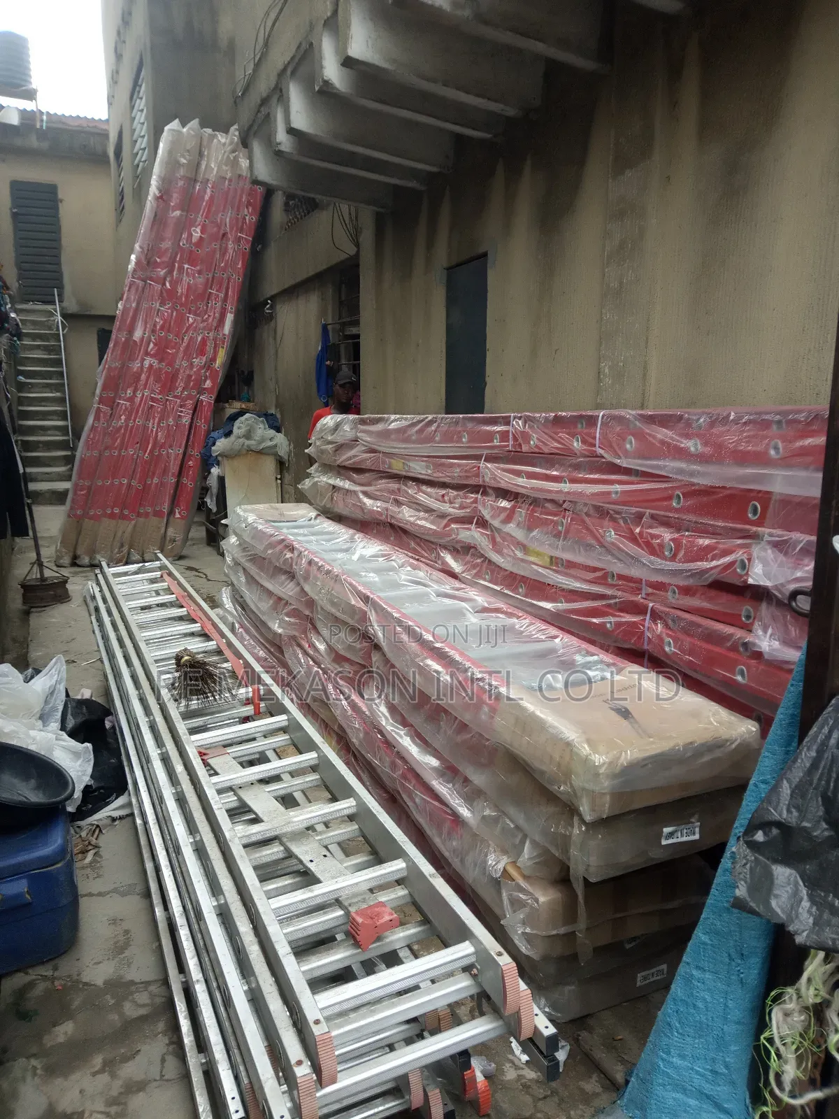 (20x2) 40ft Heavy Duty Industrial Fiberglass Extension Ladder