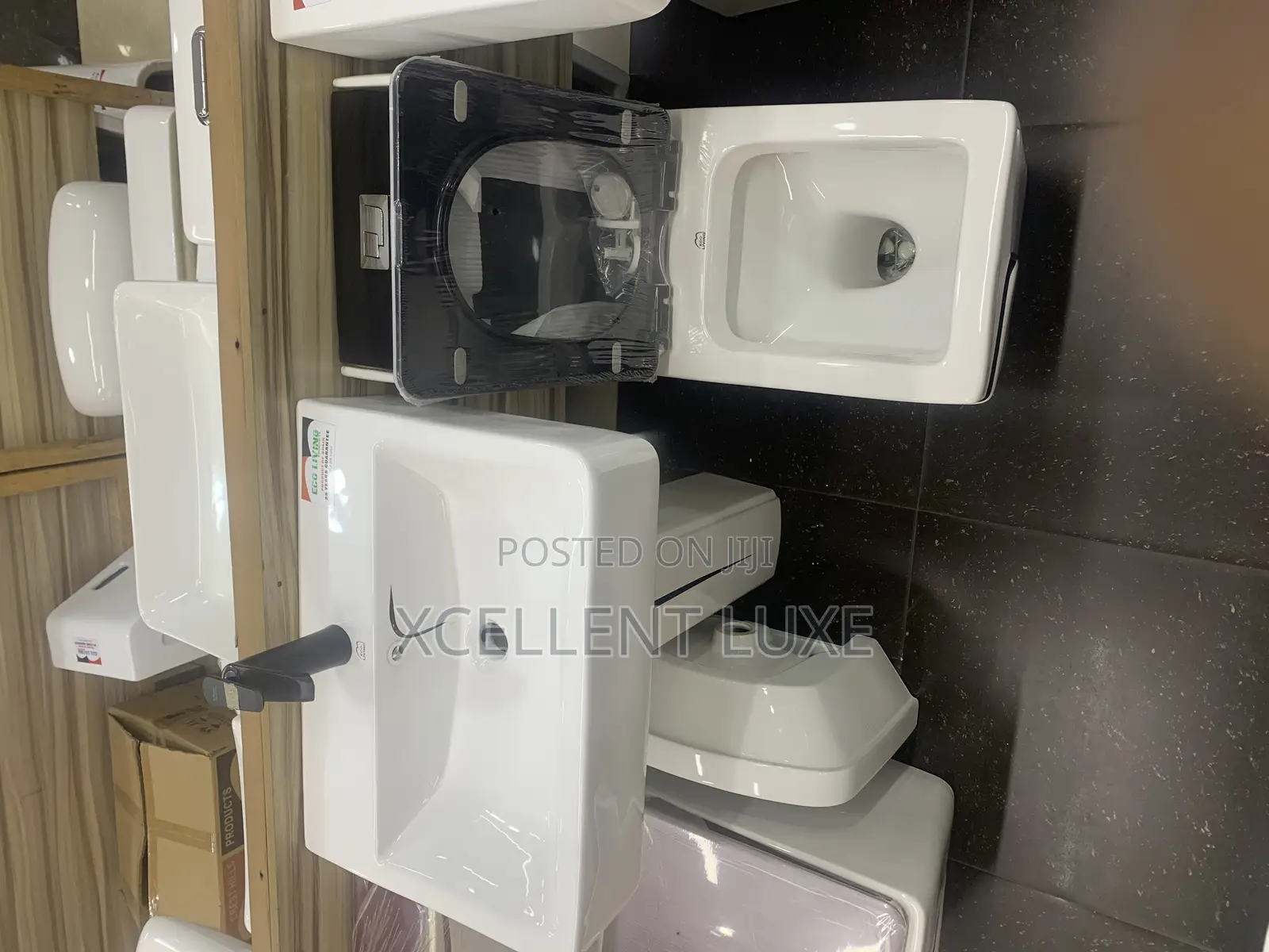 Executive Water Closet With Black Line